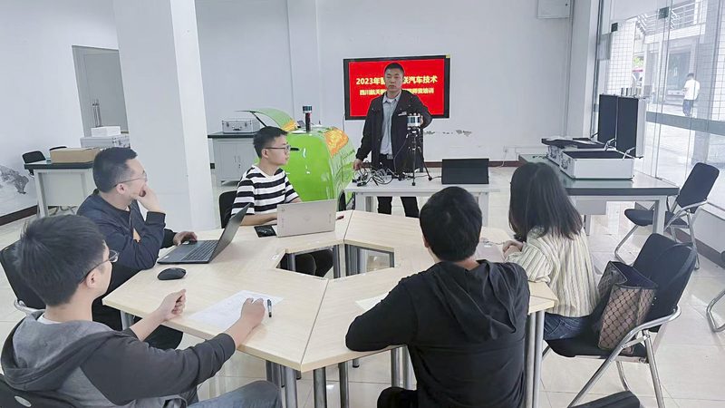 上海在线教育平台开发公司排名：揭秘优质服务商的选标